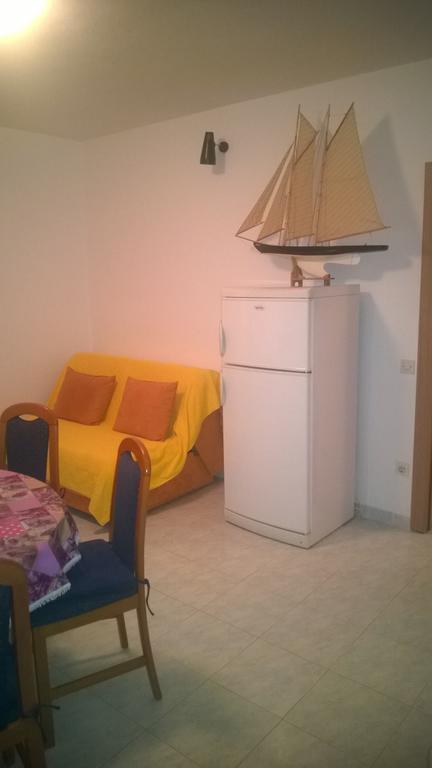 חוואר J&B Holiday House Hvar מראה חיצוני תמונה