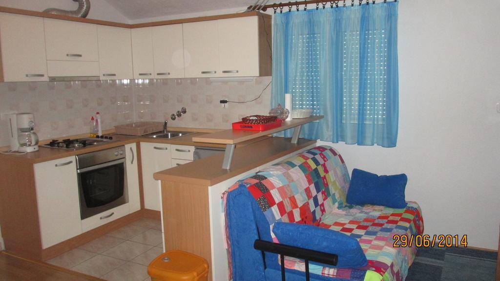 חוואר J&B Holiday House Hvar מראה חיצוני תמונה